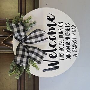 Welcome Sign with Black and White Bow